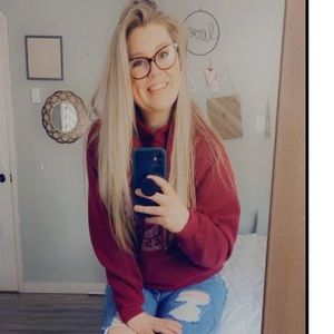 Meet your Posher, Kassandra